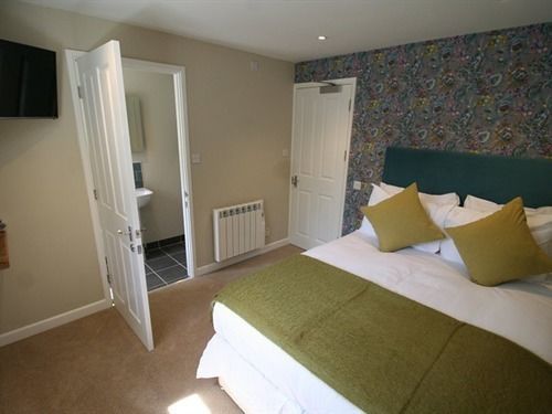 The Fox & Hounds Hotel Swindon Eksteriør billede