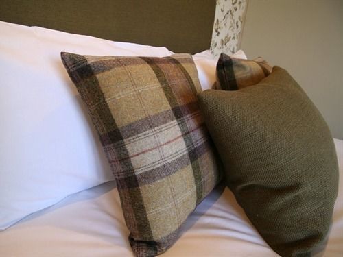 The Fox & Hounds Hotel Swindon Eksteriør billede